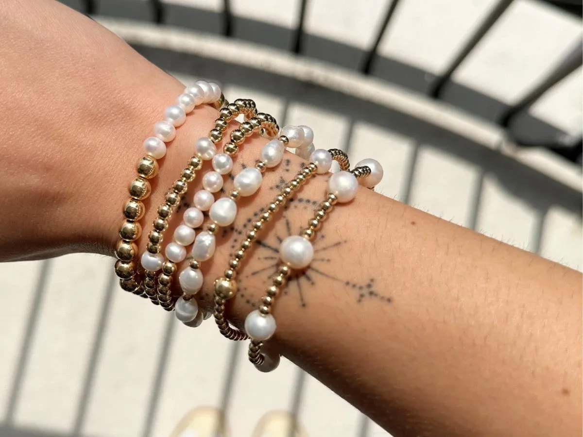 Alternating Pearl Bead Bracelet Set