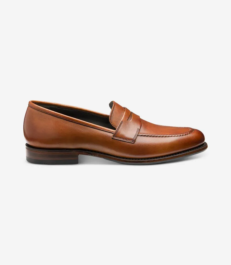 LOAKE Wiggins Loafer - Tan Polished Calf