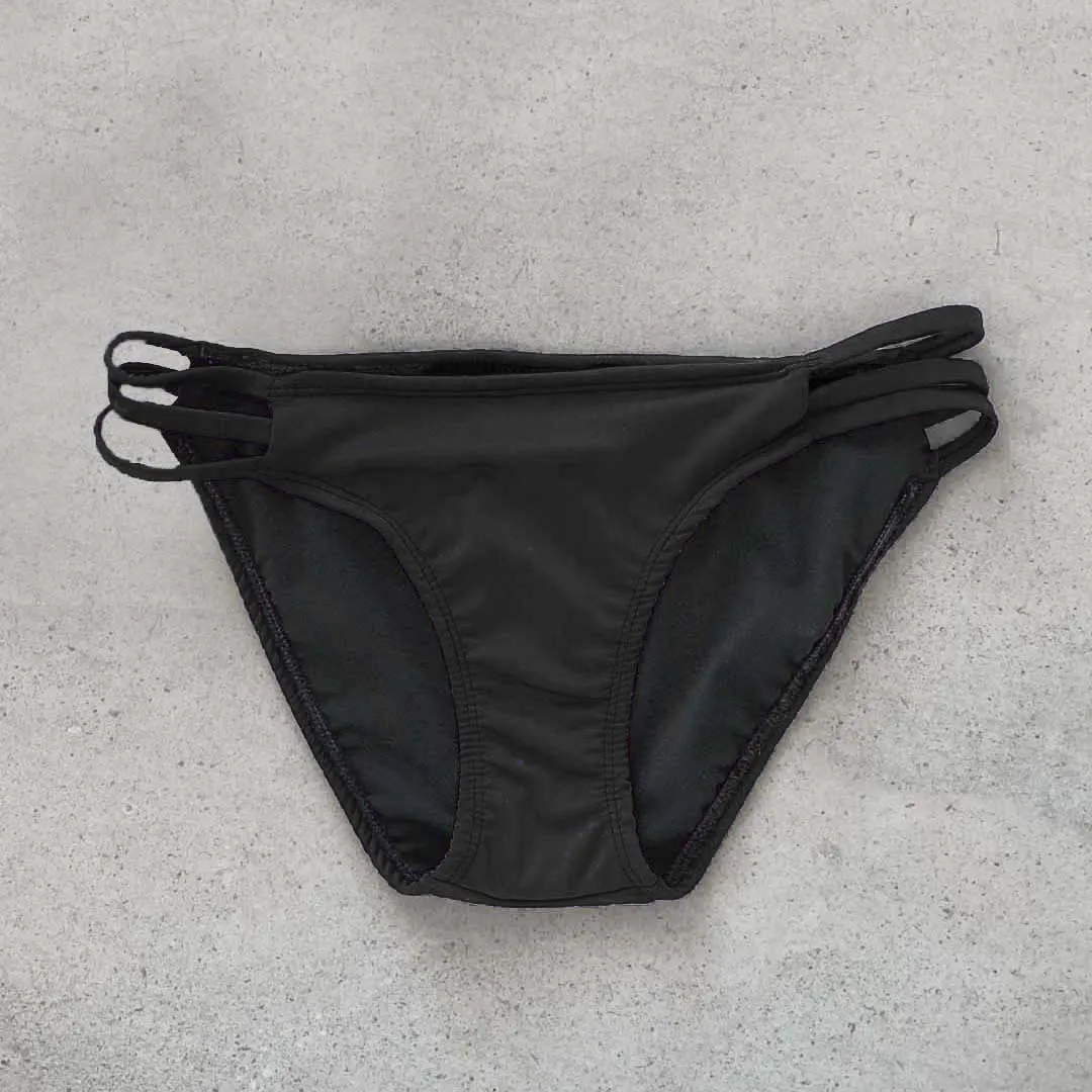 Strappy Bikini Bottom - BLACK BERRY